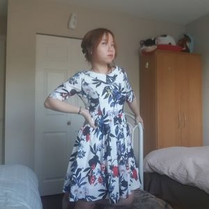NEM luxury white floral dress [4]